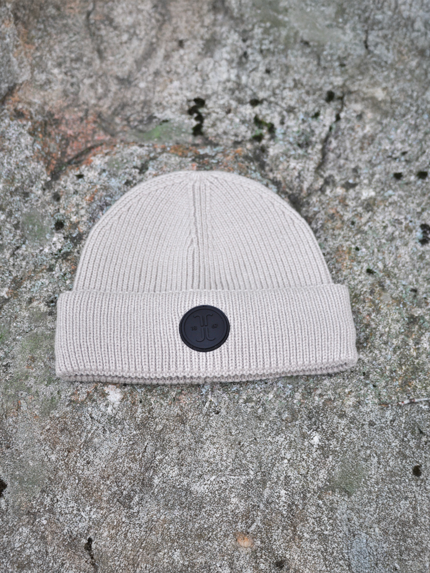 Lova Mössa Beige One Size